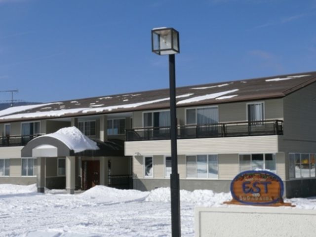 菅平高原　ペンション　ＥＳＴ(エスト)ＳＵＧＡＤＡＩＲＡ